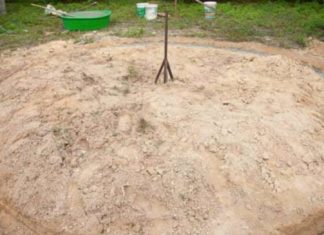 Han købte en grund i Thailand for at bygge hus – 6 uger senere er naboerne målløse